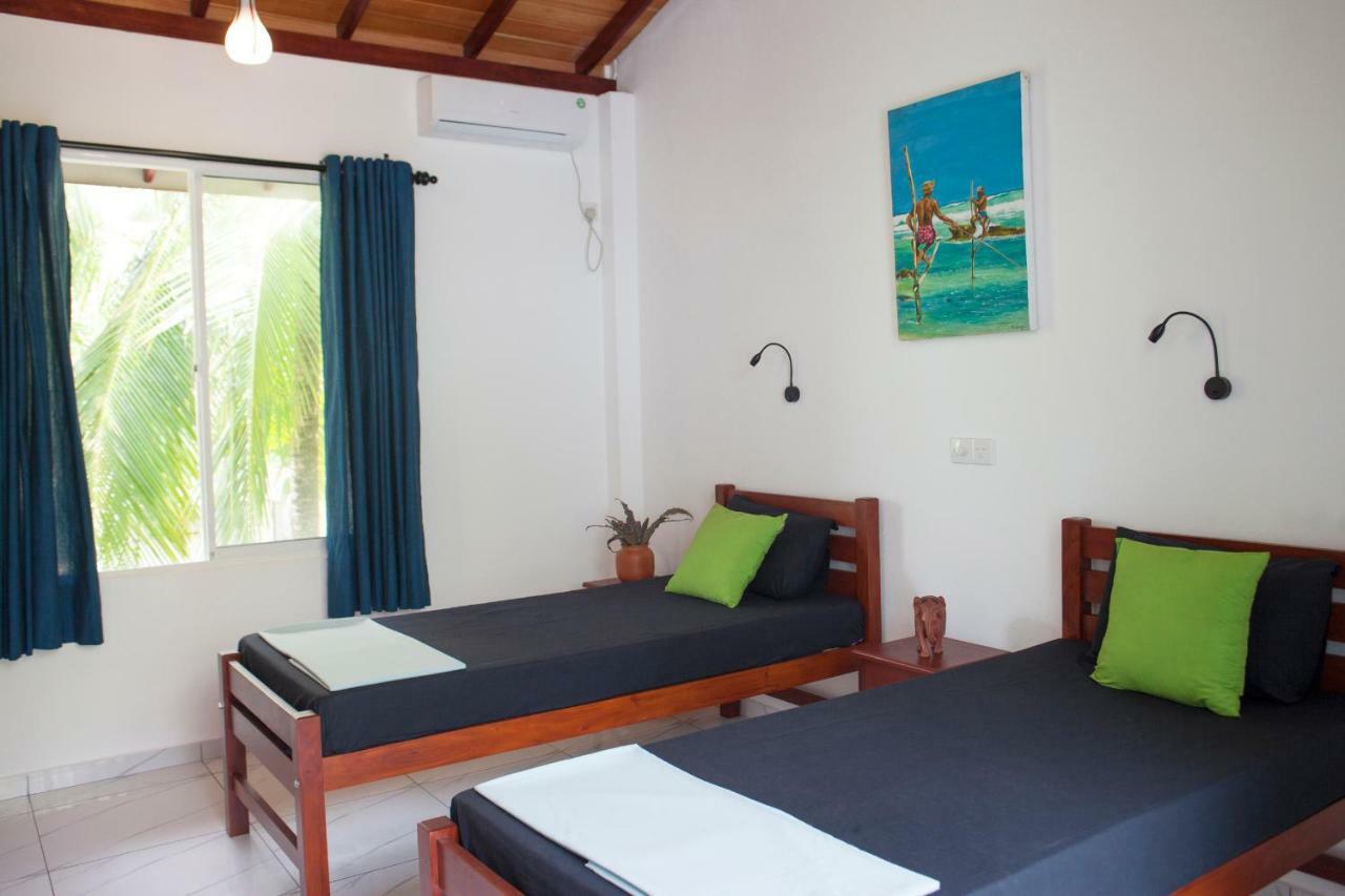 Alvas House Hotel Hikkaduwa Exterior photo